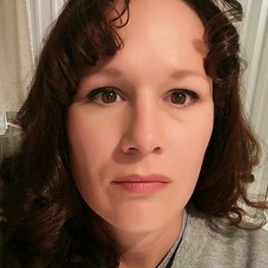 Meet your Posher, Carly